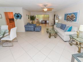 1382 High Point Way NE B, Delray Beach FL 33445