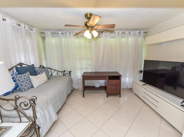 1382 High Point Way NE B, Delray Beach FL 33445