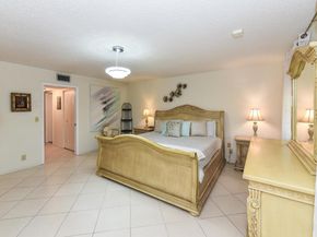 1382 High Point Way NE B, Delray Beach FL 33445