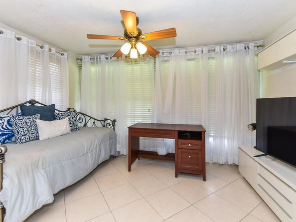 1382 High Point Way NE B, Delray Beach FL 33445
