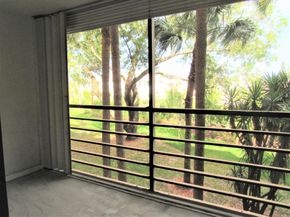 4640 Lucerne Lakes Boulevard 206, Lake Worth FL 33467