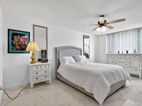 110 Half Moon Circle D2, Hypoluxo FL 33462