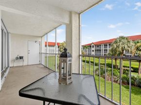 110 Half Moon Circle D2, Hypoluxo FL 33462