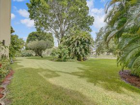 3524 Via Poinciana 102, Lake Worth FL 33467