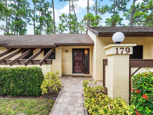 179 Sarita Court, Royal Palm Beach FL 33411