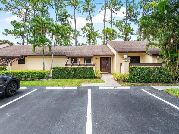 179 Sarita Court, Royal Palm Beach FL 33411
