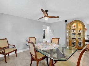 9861 Fairway Cove Ln, Plantation FL 33324