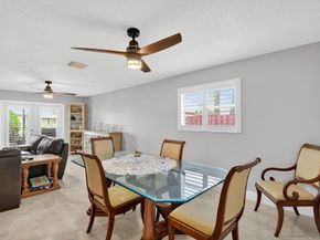 9861 Fairway Cove Ln, Plantation FL 33324