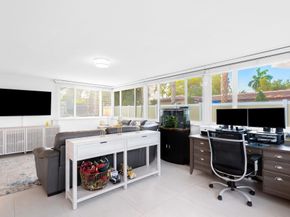 2120 NE 59th St, Fort Lauderdale FL 33308