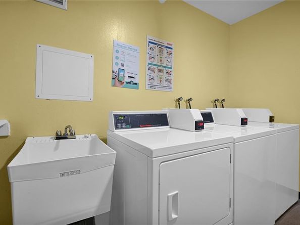 2100 Sans Souci Blvd 1410, Miami FL 33181