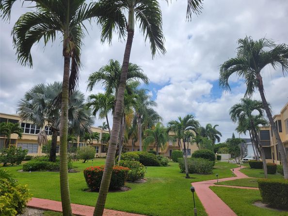 1250 Atlantic Shores Blvd 110, Hallandale Beach FL 33009