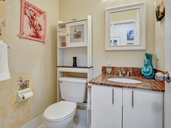 1653 SW 158th Ter, Pembroke Pines FL 33027