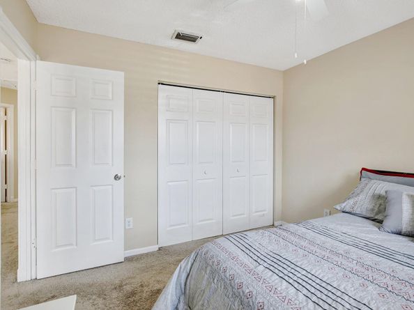 1653 SW 158th Ter, Pembroke Pines FL 33027