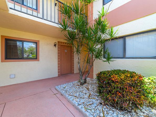 15234 Lakes Of Delray Boulevard 247, Delray Beach FL 33484