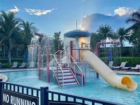 9572 Town Parc Circle North, Parkland FL 33076