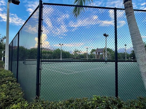 9572 Town Parc Circle North, Parkland FL 33076
