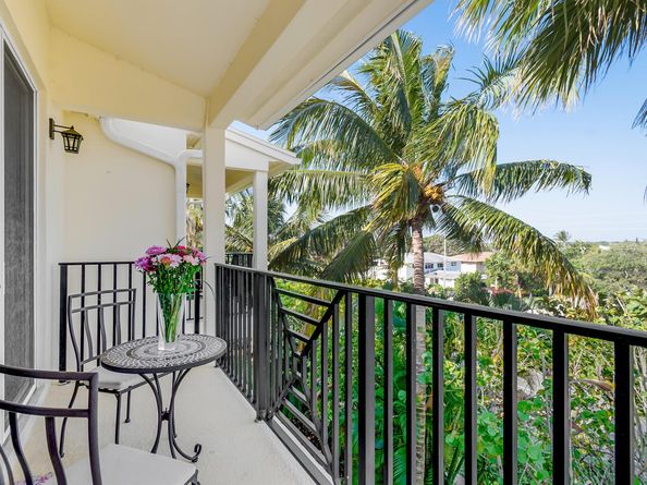 437 Juno Dunes Way, Juno Beach FL 33408