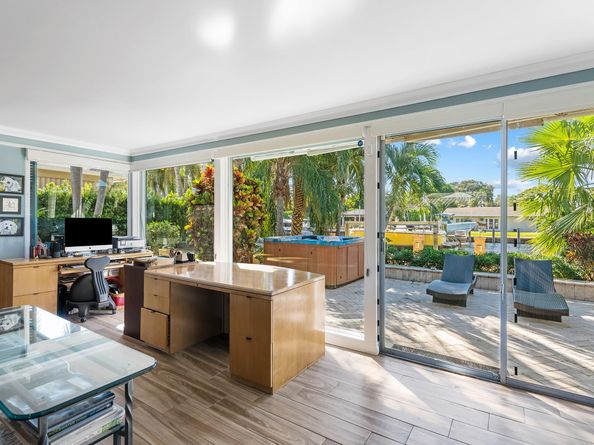 2612 Grace Dr, Fort Lauderdale FL 33316