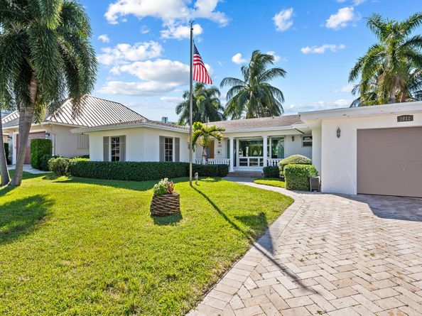 2612 Grace Dr, Fort Lauderdale FL 33316