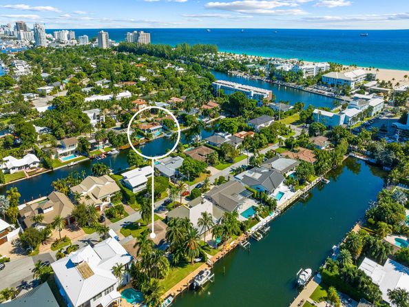 2612 Grace Dr, Fort Lauderdale FL 33316