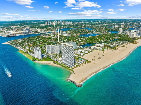 2612 Grace Dr, Fort Lauderdale FL 33316