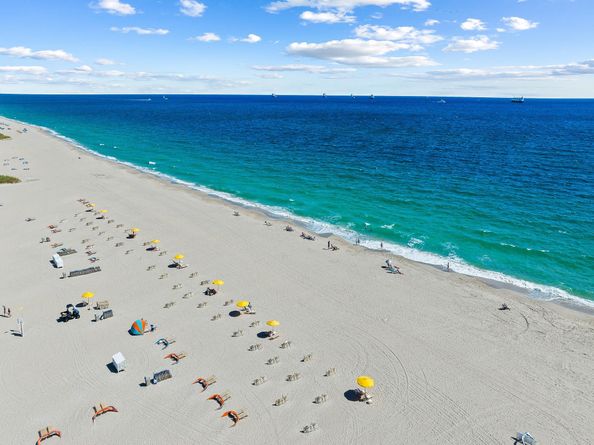 2612 Grace Dr, Fort Lauderdale FL 33316