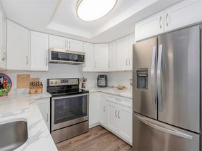 89 Deer Creek Rd 104, Deerfield Beach FL 33442