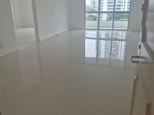 Undisclosed Address #FX-10511551, Aventura FL 33180