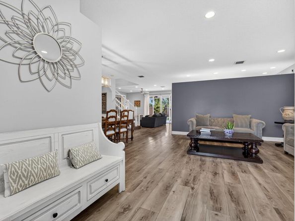 9196 Dupont Place, Wellington FL 33414