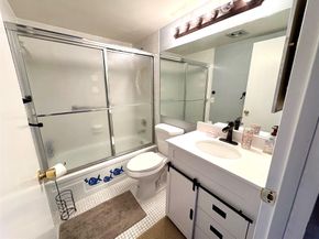 4046 Guildford C 4046, Boca Raton FL 33434