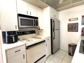 4046 Guildford C 4046, Boca Raton FL 33434