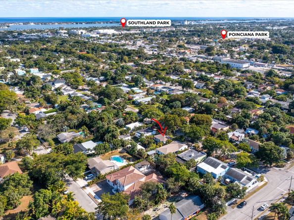 1015 Upland Rd, West Palm Beach FL 33401
