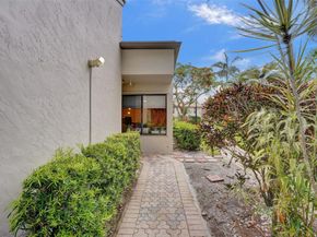 9707 N New River Canal Rd 221, Plantation FL 33324
