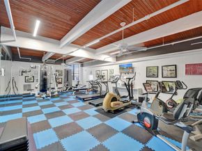 9707 N New River Canal Rd 221, Plantation FL 33324