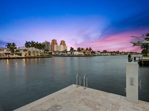 2898 NE 26th St, Fort Lauderdale FL 33305