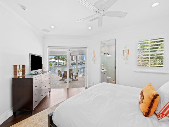 2898 NE 26th St, Fort Lauderdale FL 33305