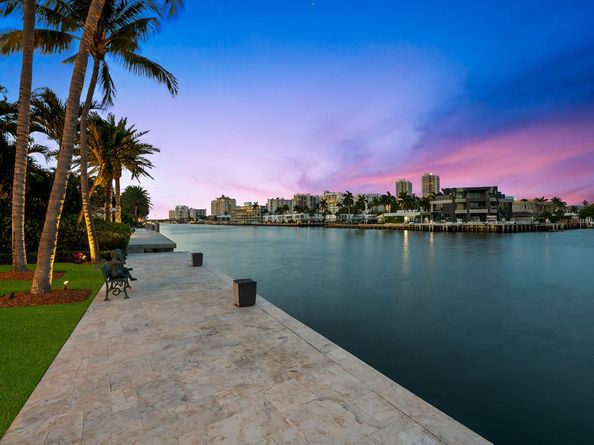 2898 NE 26th St, Fort Lauderdale FL 33305
