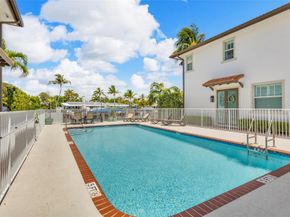 1327 SE 3rd Ave 1327, Pompano Beach FL 33060