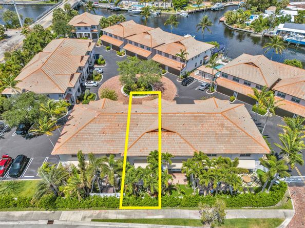 1327 SE 3rd Ave 1327, Pompano Beach FL 33060