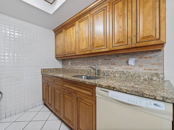 3082 Exeter 3082, Boca Raton FL 33434
