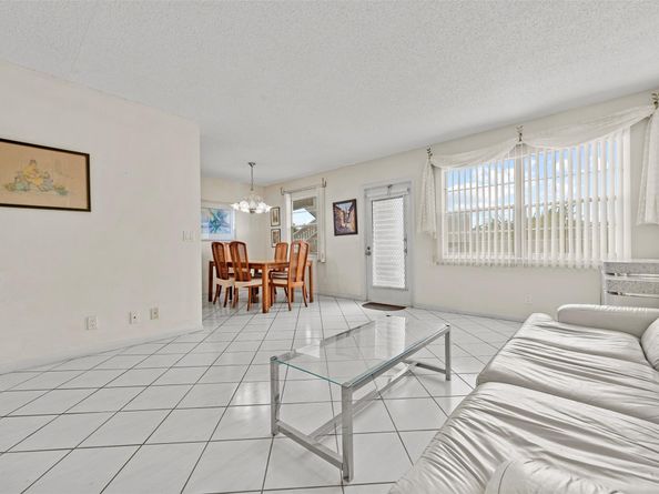 3082 Exeter 3082, Boca Raton FL 33434