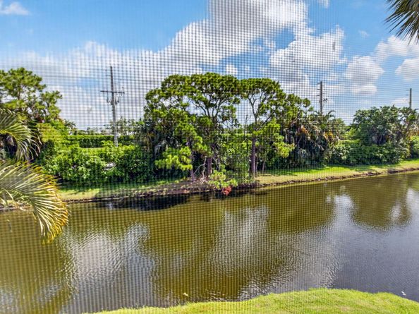 19199 Sabal Lake Drive, Boca Raton FL 33434