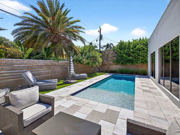 1807 NE 18th Street, Fort Lauderdale FL 33305