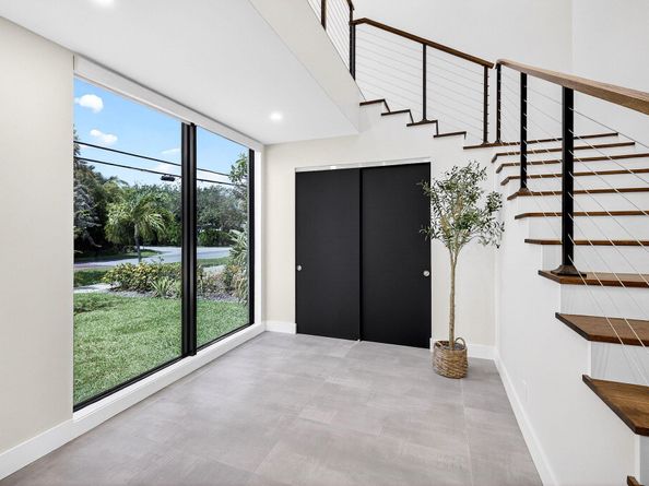 1807 NE 18th Street, Fort Lauderdale FL 33305