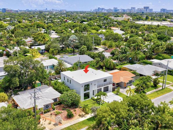 1807 NE 18th Street, Fort Lauderdale FL 33305