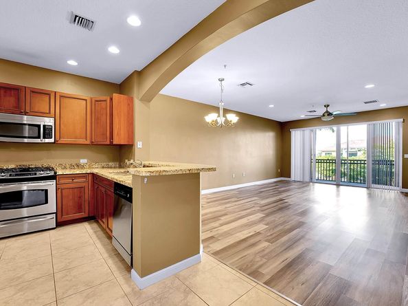 3055 NW 126TH Ave 319, Sunrise FL 33323