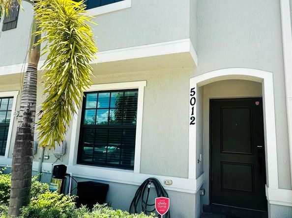 5012 Genove Pl Place, Riviera Beach FL 33410
