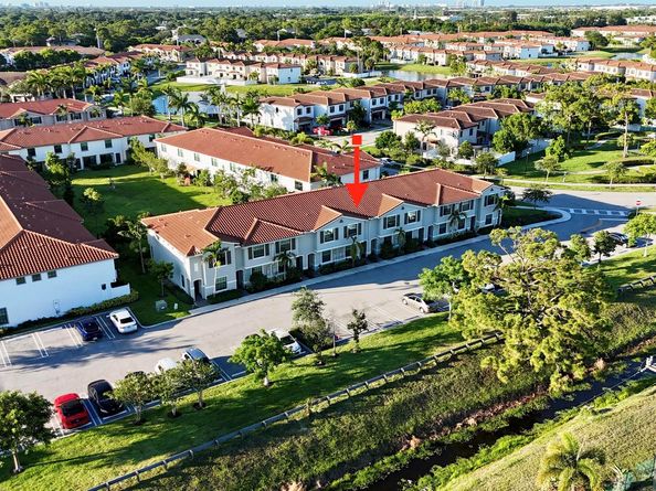 5012 Genove Pl Place, Riviera Beach FL 33410