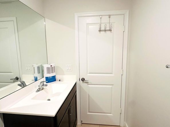 5012 Genove Pl Place, Riviera Beach FL 33410