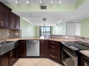 115 Lake Emerald Dr 307, Oakland Park FL 33309